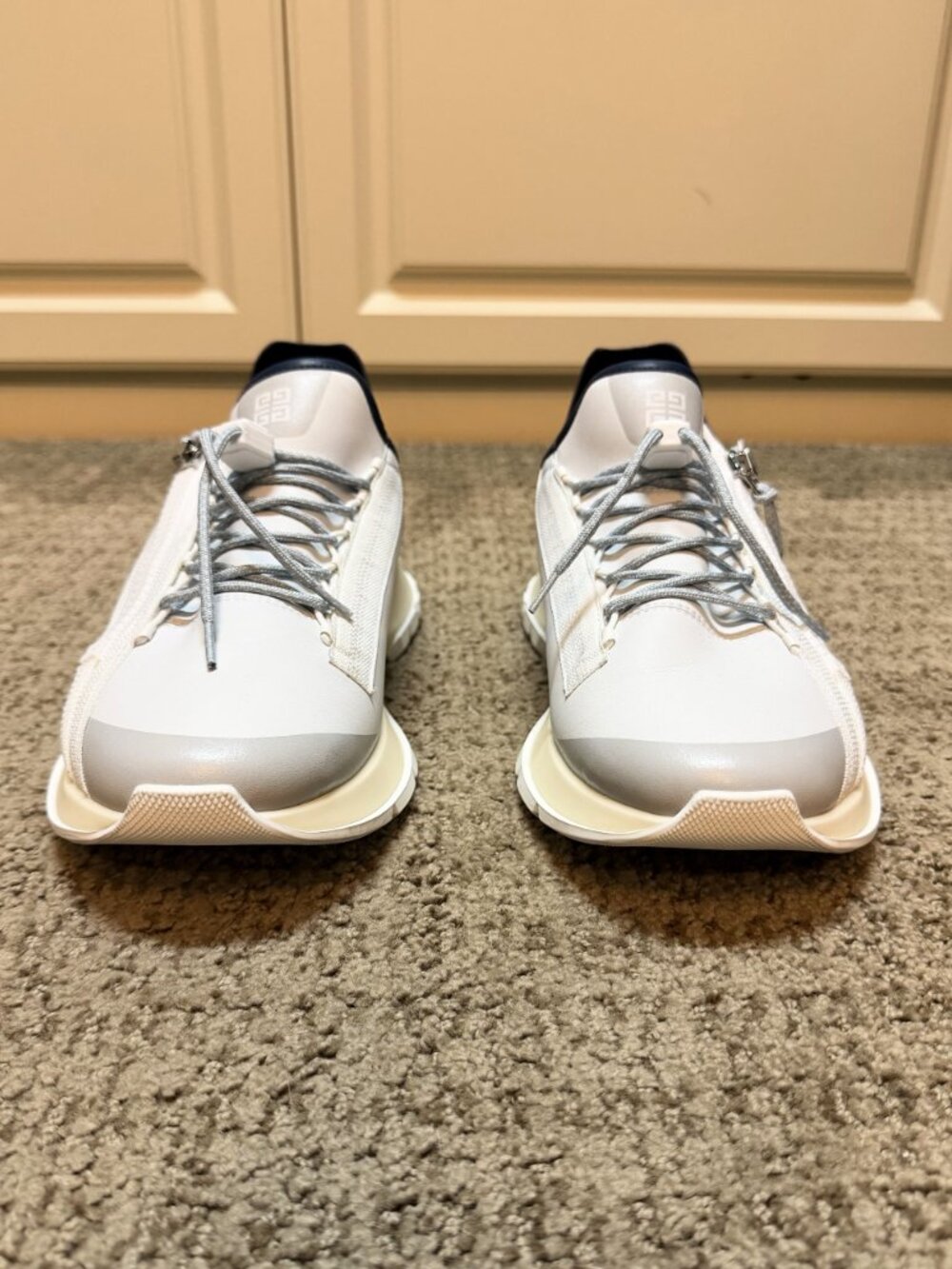 Givenchy Men's Spectre runner sneakers in synthetic leather and suede - Size 44 - Picture 3 of 16